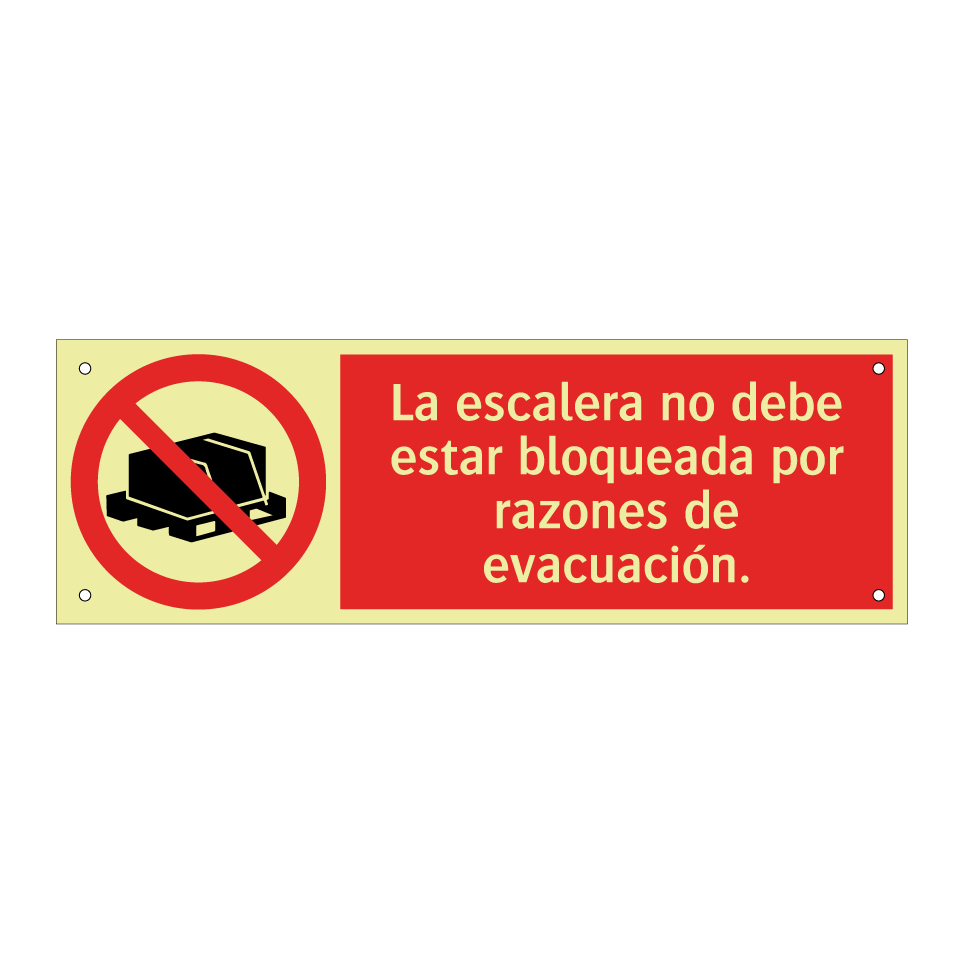 La escalera no debe estar bloqueada por razones de evacuación.
