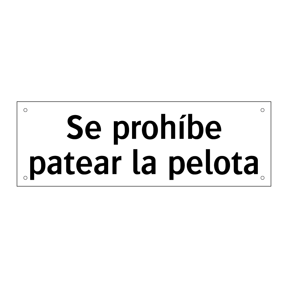 Se prohíbe patear la pelota
