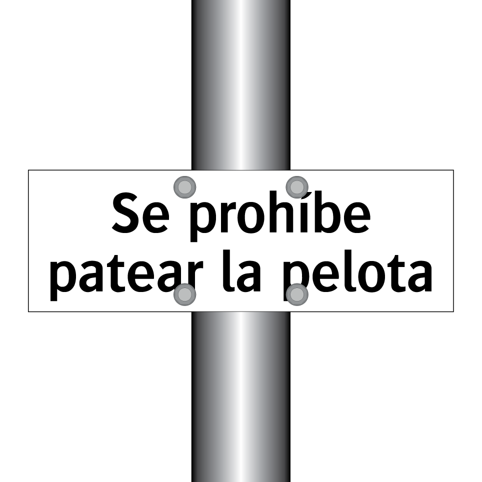 Se prohíbe patear la pelota