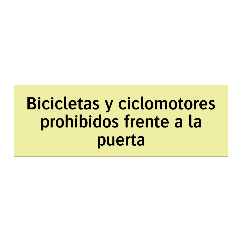 Bicicletas y ciclomotores prohibidos frente a la puerta