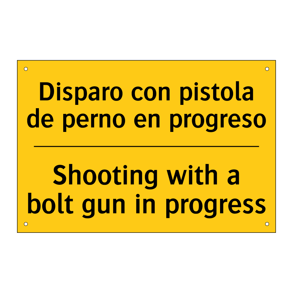 Disparo con pistola de perno en progreso - Shooting with a bolt gun in progress