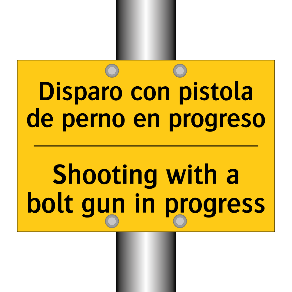 Disparo con pistola de perno en progreso - Shooting with a bolt gun in progress