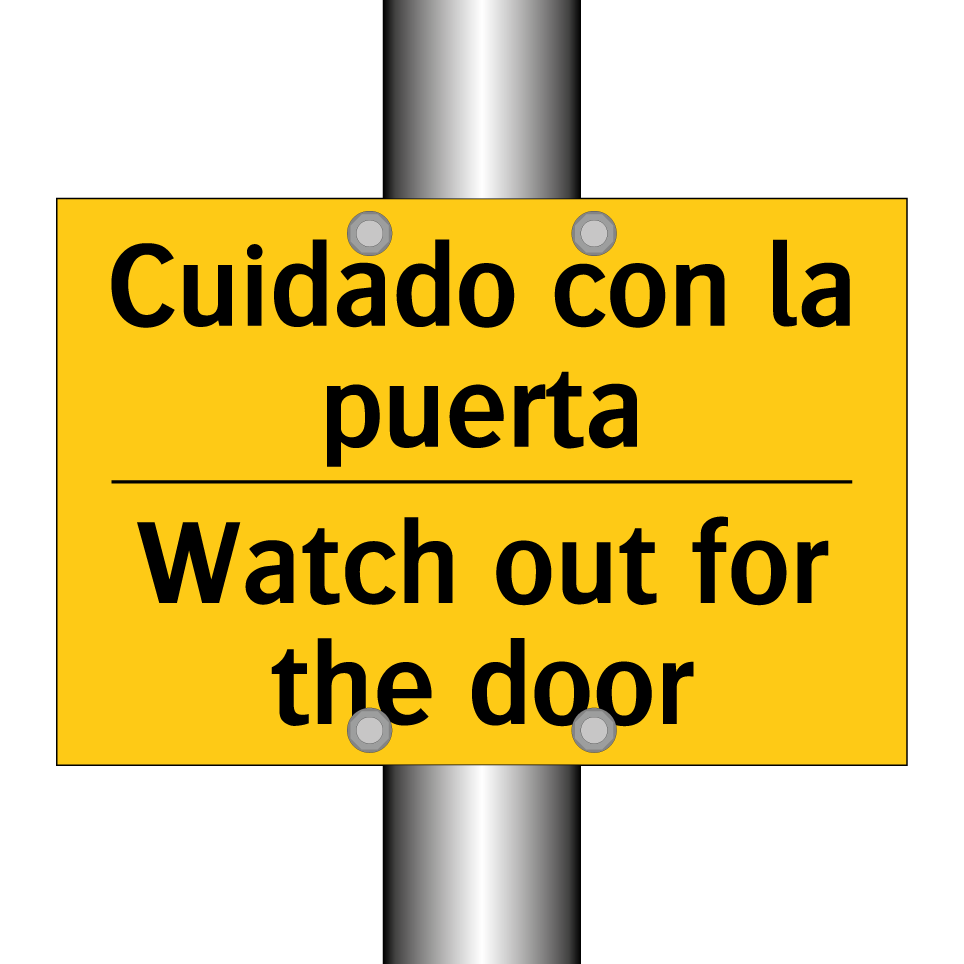 Cuidado con la puerta - Watch out for the door