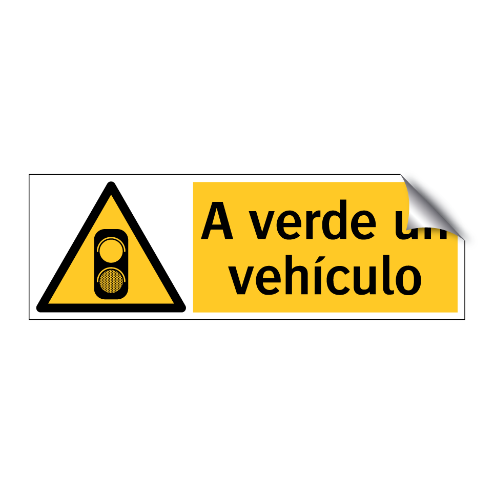 A verde un vehículo