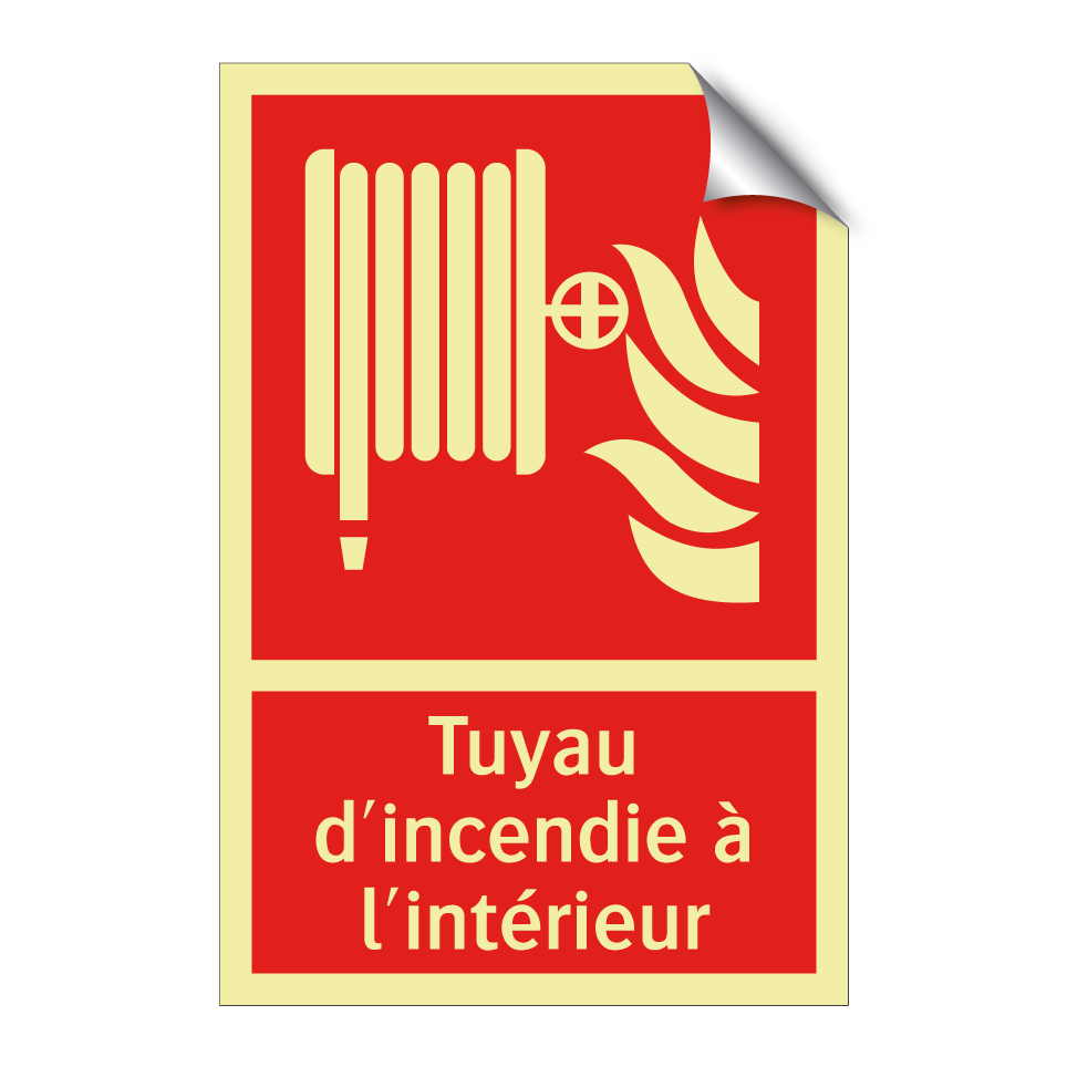 Tuyau d'incendie à l'intérieur