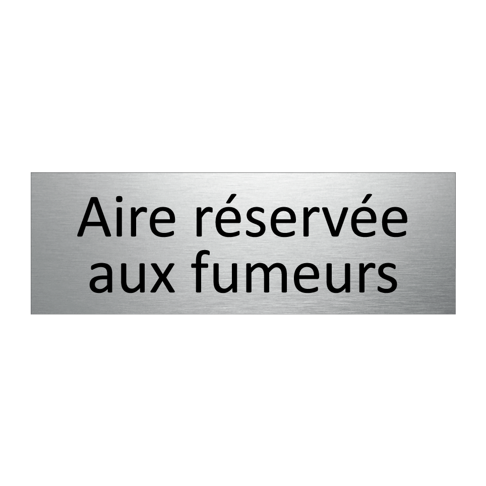 Aire réservée aux fumeurs