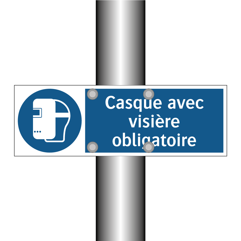 Casque avec visière obligatoire