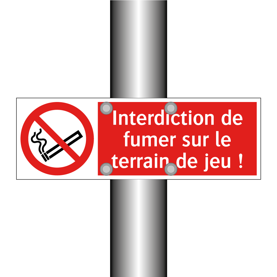 Interdiction de fumer sur le terrain de jeu !
