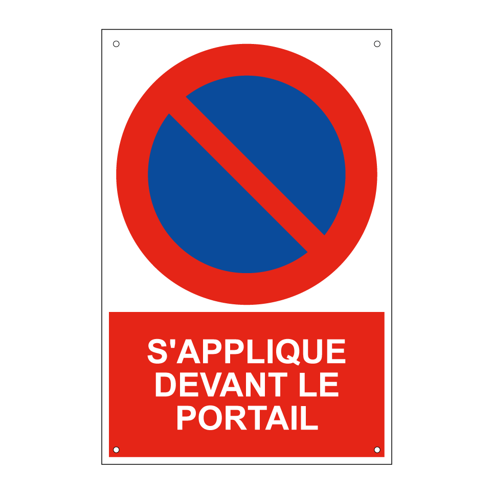 S'applique devant le portail