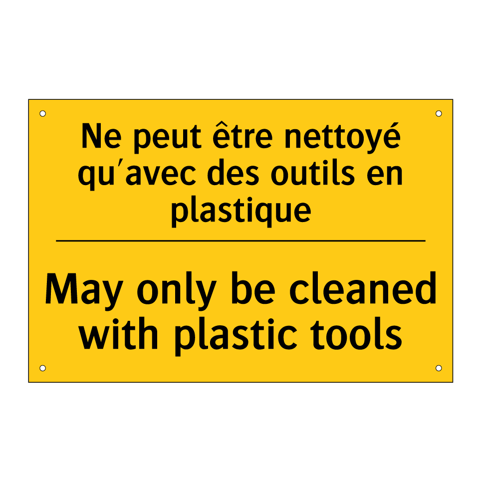Ne peut être nettoyé qu'avec des  /.../ - May only be cleaned with plastic  /.../