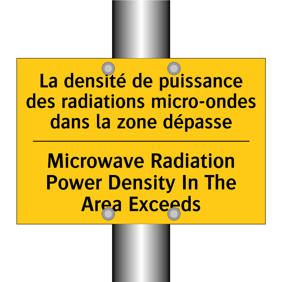 La densité de puissance des radiations  /.../ - Microwave Radiation Power Density  /.../
