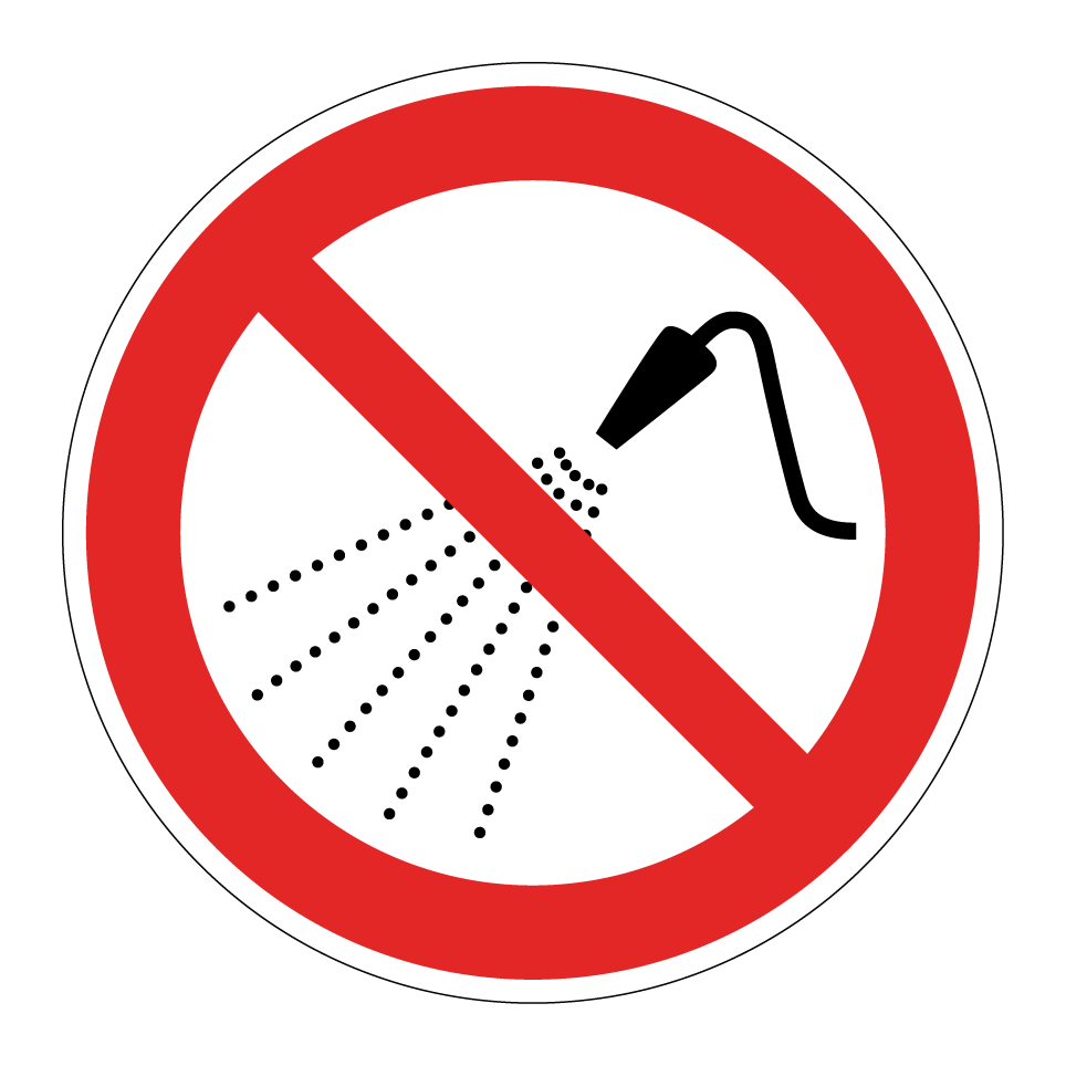 P016 Do not spray with water