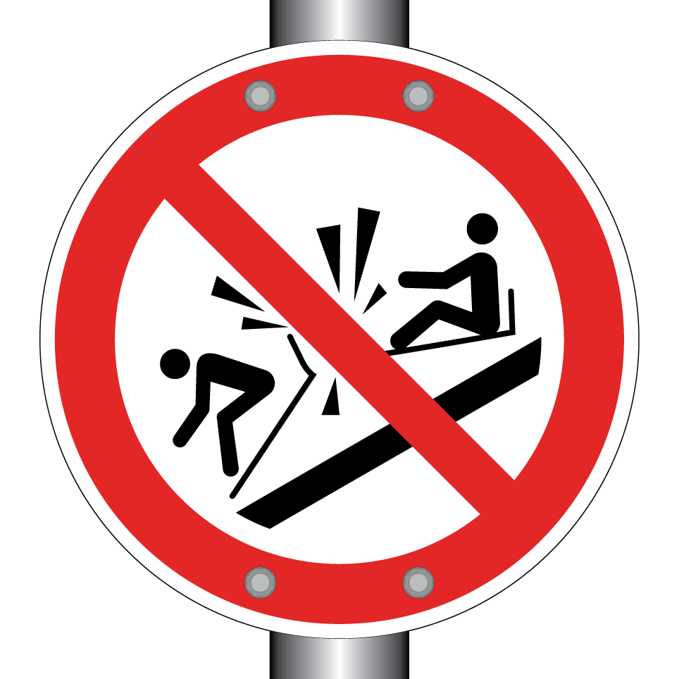 P047 Do not ram into toboggans