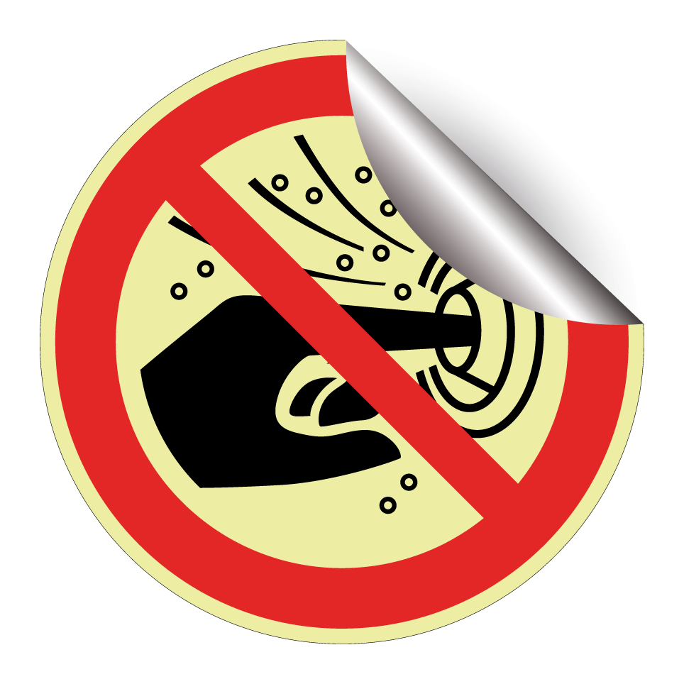 P070 Do not put finger into the nozzle of a hydromassage